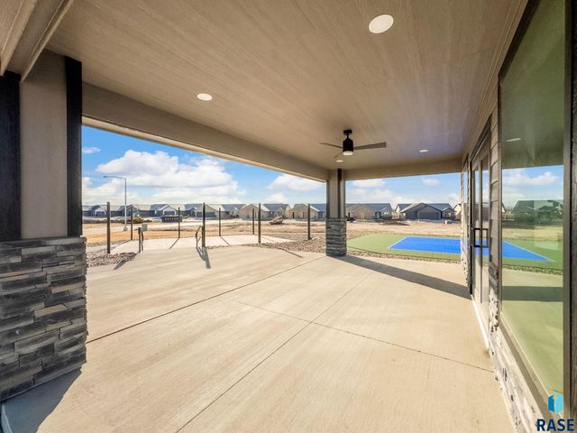 902 E Wayne Pl, Tea, SD 57064