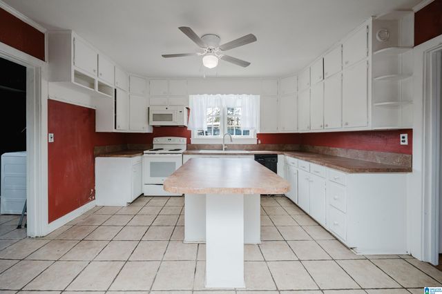 126 MEADOW LANE, Trussville, AL 35173