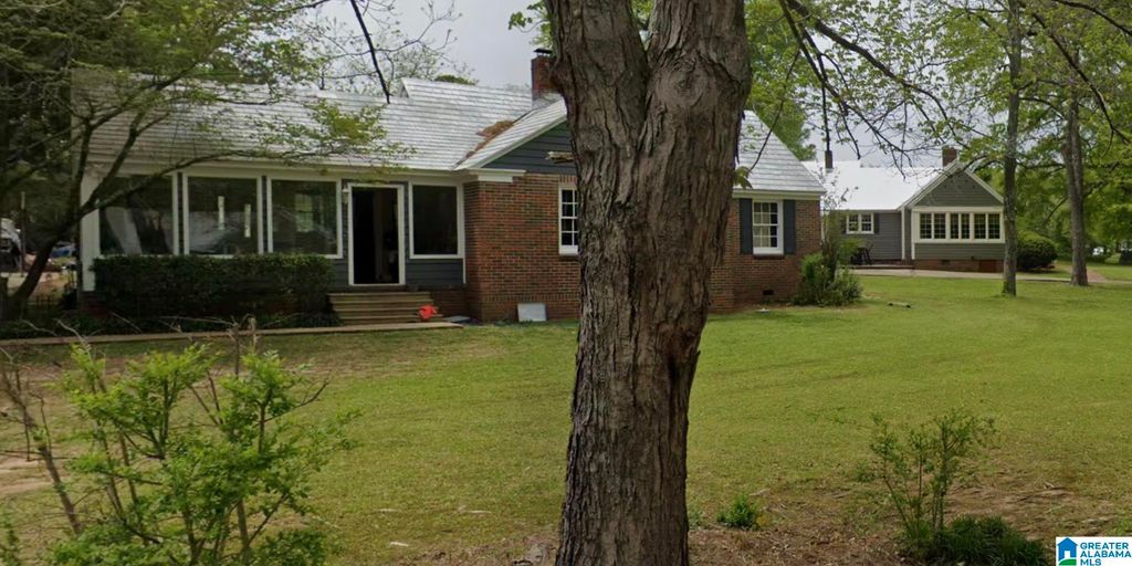 126 MEADOW LANE, Trussville, AL 35173