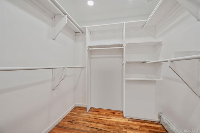 15 Terry Court, North Babylon, NY 11703