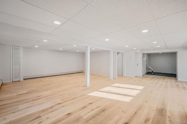 15 Terry Court, North Babylon, NY 11703