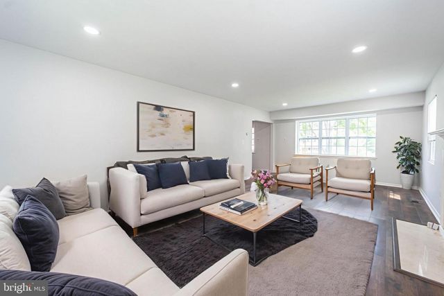9003 EASTBOURNE LN, Laurel, MD 20708