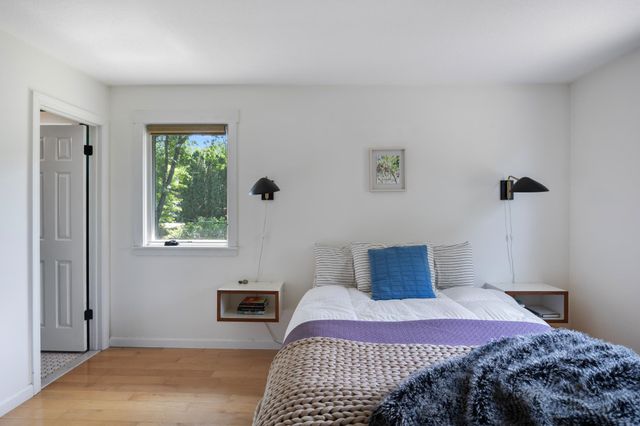 148 Stokes Lane, Shelburne, VT 05482