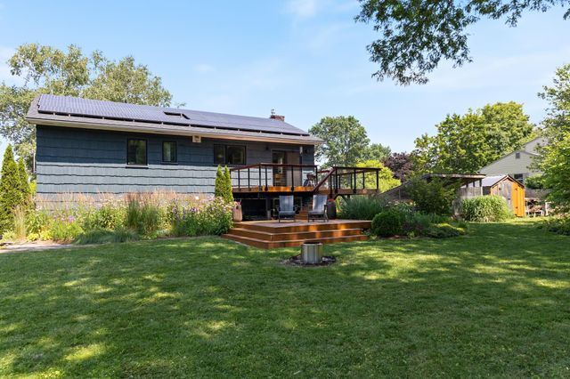 148 Stokes Lane, Shelburne, VT 05482