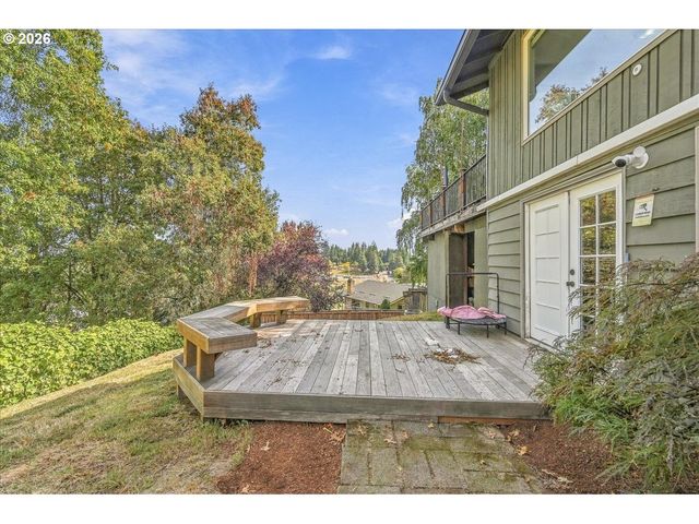 4033 Sw GALEBURN St, Portland, OR 97219