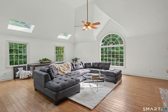 18 Bates Farm Lane, Darien, CT 06820