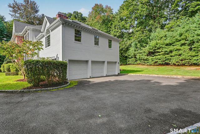 18 Bates Farm Lane, Darien, CT 06820