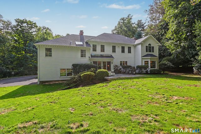 18 Bates Farm Lane, Darien, CT 06820