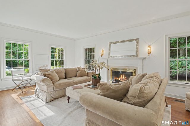 18 Bates Farm Lane, Darien, CT 06820
