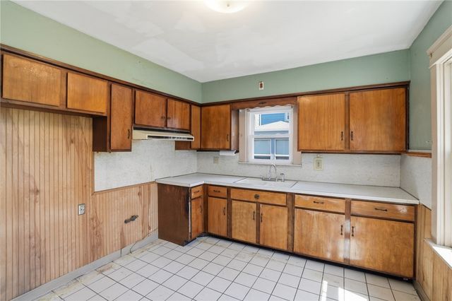 25 Talbot Manor, Cranston, RI 02905