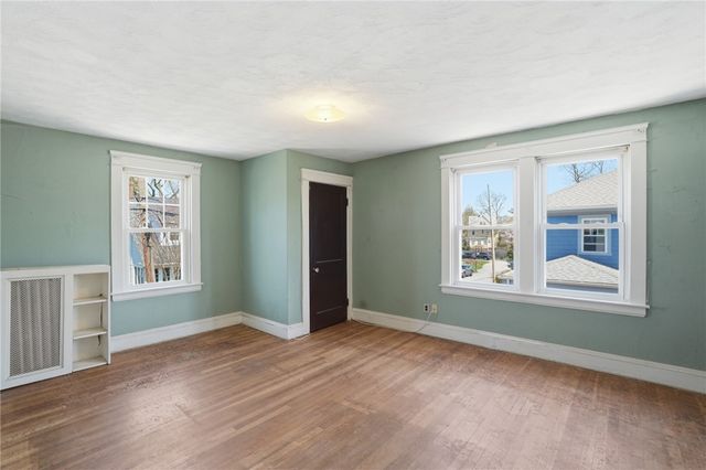 25 Talbot Manor, Cranston, RI 02905