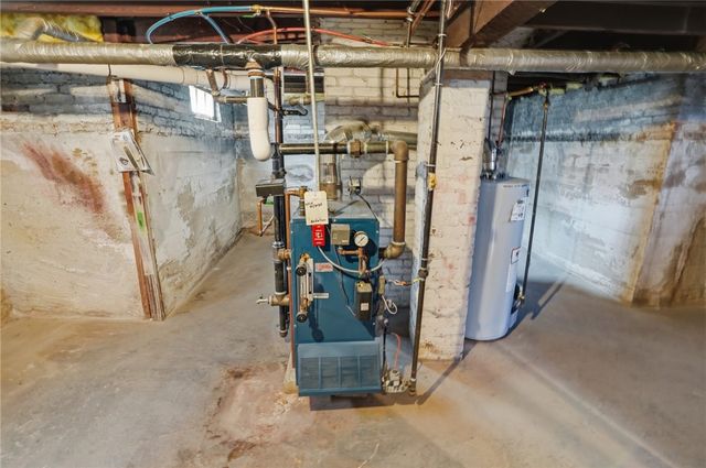 25 Talbot Manor, Cranston, RI 02905