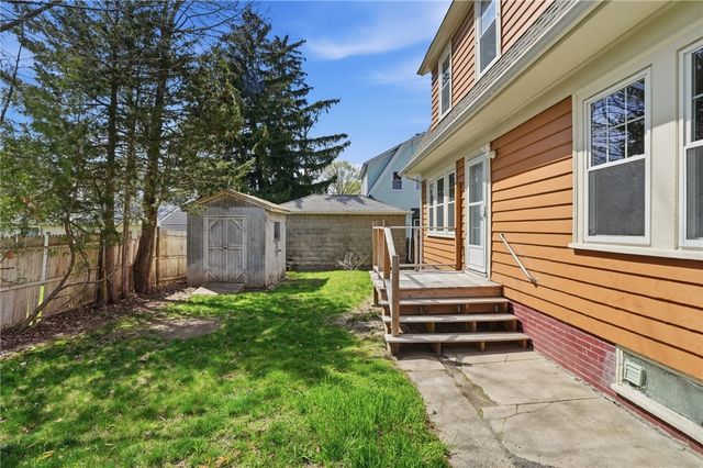 25 Talbot Manor, Cranston, RI 02905