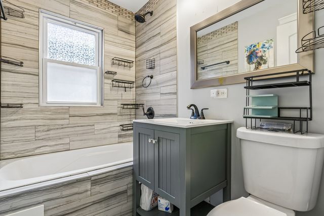 10029 S Indiana Avenue, Chicago, IL 60628
