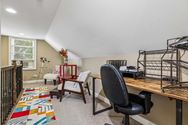 10029 S Indiana Avenue, Chicago, IL 60628