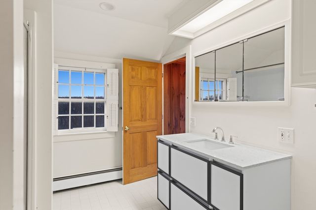 83 Baxter Road, Nantucket, MA 02564