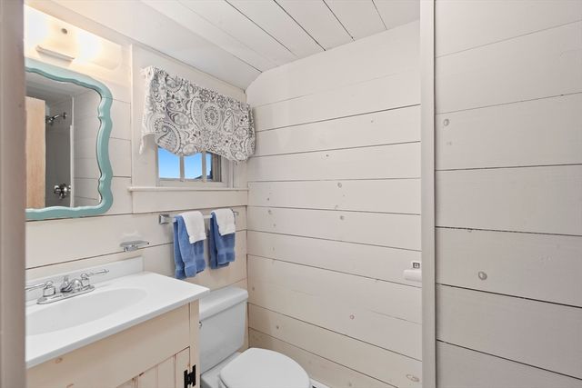 83 Baxter Road, Nantucket, MA 02564