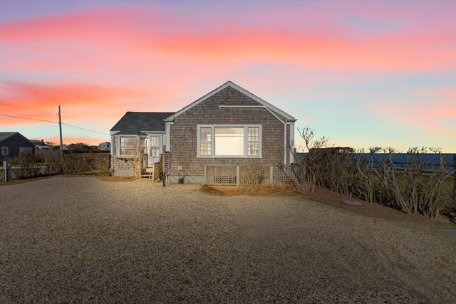 83 Baxter Road, Nantucket, MA 02564