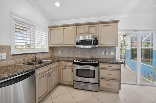 17173 Balboa Point Way, Boca Raton, FL 33487