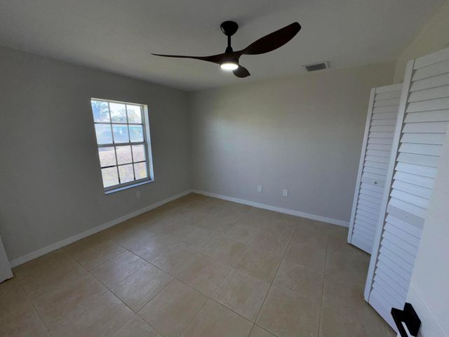 618 NE 1st Street A, Boynton Beach, FL 33435