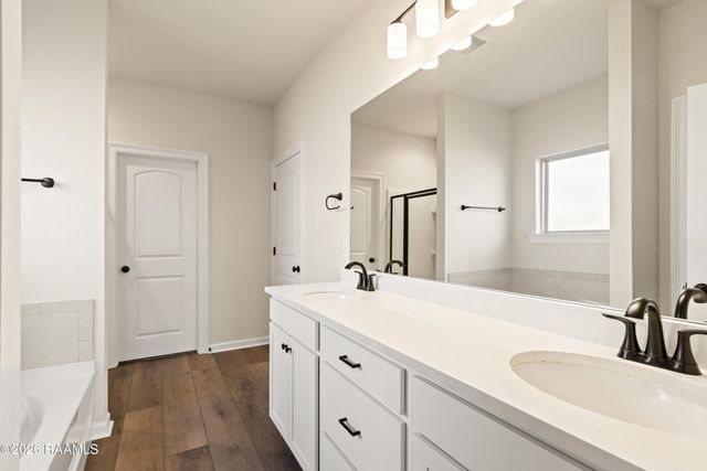 310 Weaver Way, Maurice, LA 70555