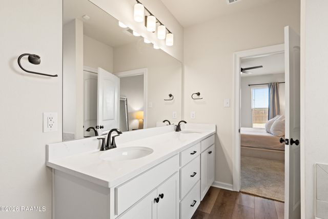 310 Weaver Way, Maurice, LA 70555