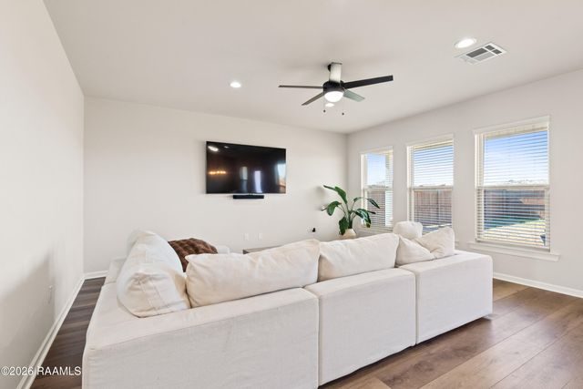 310 Weaver Way, Maurice, LA 70555