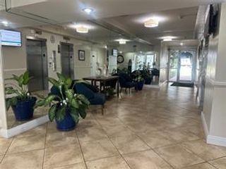 2350 NE 135th Street 203, North Miami, FL 33181