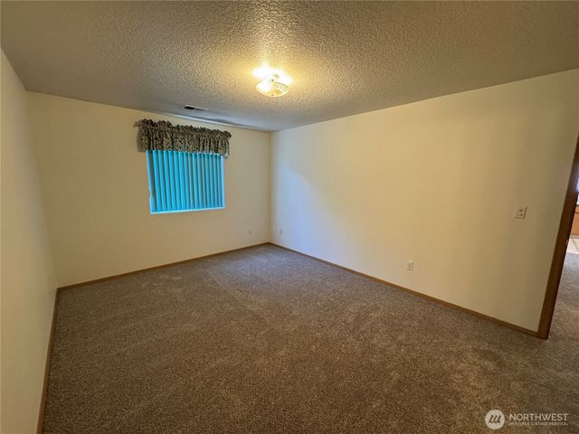 7701 NE 21st Street, Vancouver, WA 98664