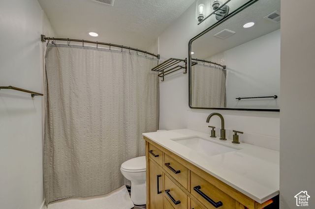578 N 260 E, Vineyard, UT 84059