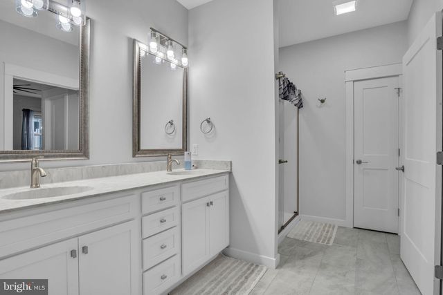 128 CARDINAL DR, Shippensburg, PA 17257