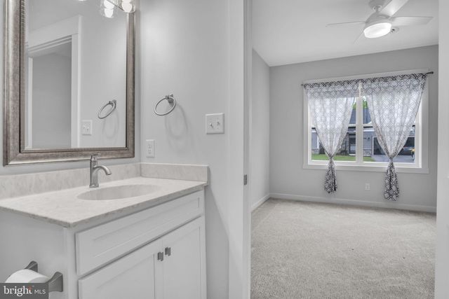 128 CARDINAL DR, Shippensburg, PA 17257