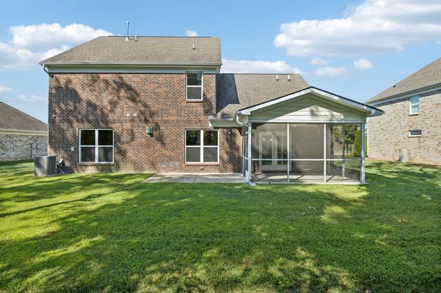 4010 Compass Pointe Ct, Thompsons Station, TN 37179