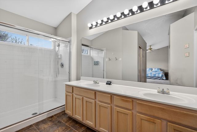 1160 Heavens Gate, Lake In The Hills, IL 60156