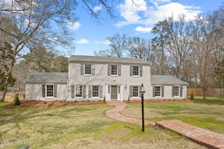 2040 Brecon Drive, Jackson, MS 39211
