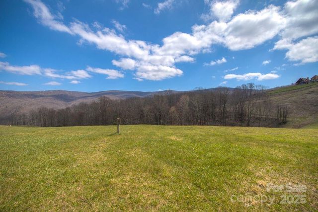 00 Eagle Park Drive 107, Banner Elk, NC 28604