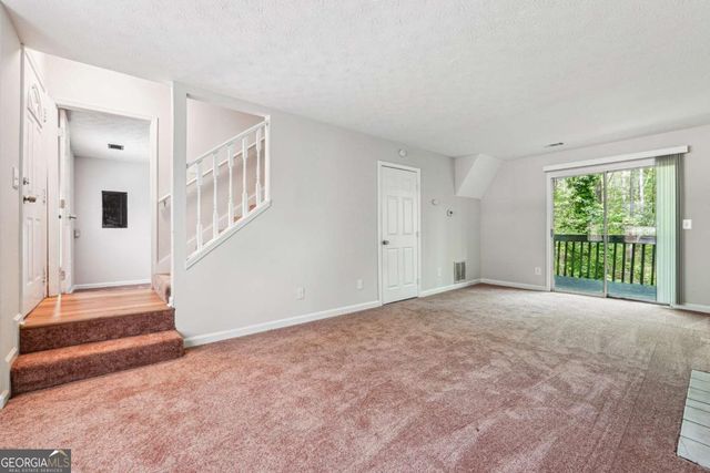 4448 Janice Drive, Snellville, GA 30039