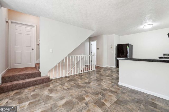 4448 Janice Drive, Snellville, GA 30039