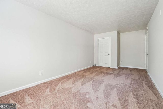 4448 Janice Drive, Snellville, GA 30039