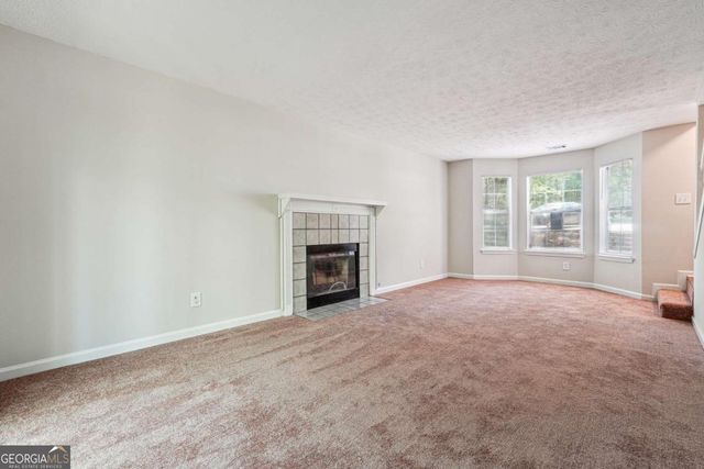 4448 Janice Drive, Snellville, GA 30039