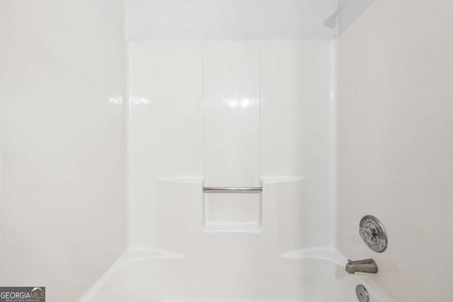 4448 Janice Drive, Snellville, GA 30039
