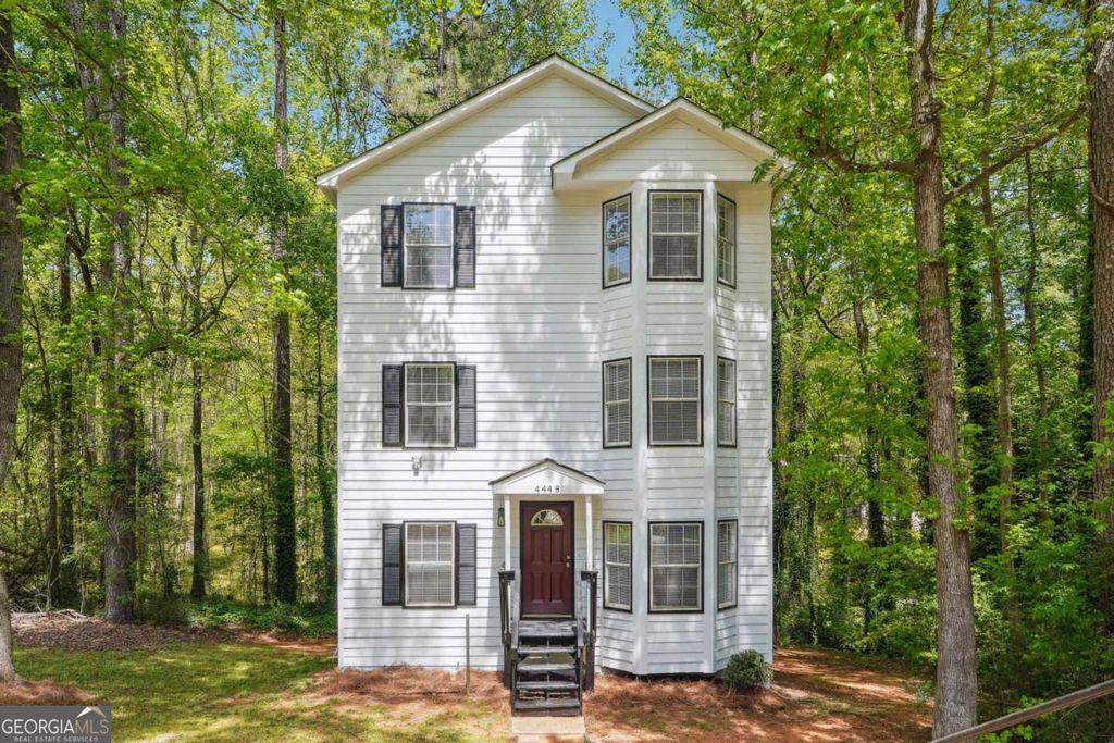 4448 Janice Drive, Snellville, GA 30039