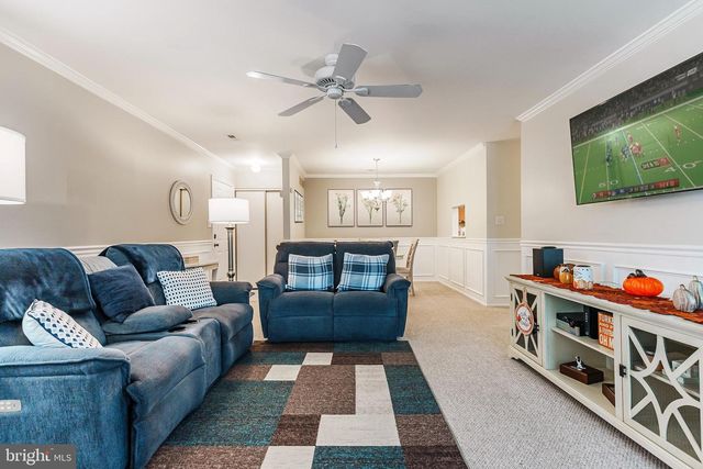 1604-B STEEPLEBUSH TER, Mount Laurel, NJ 08054