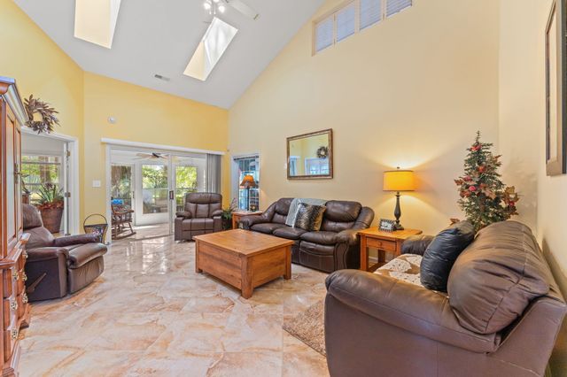 9663 Sand Fiddler Ct., Myrtle Beach, SC 29572