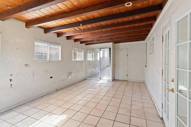 332 Kolher St, Stockton, CA 95206