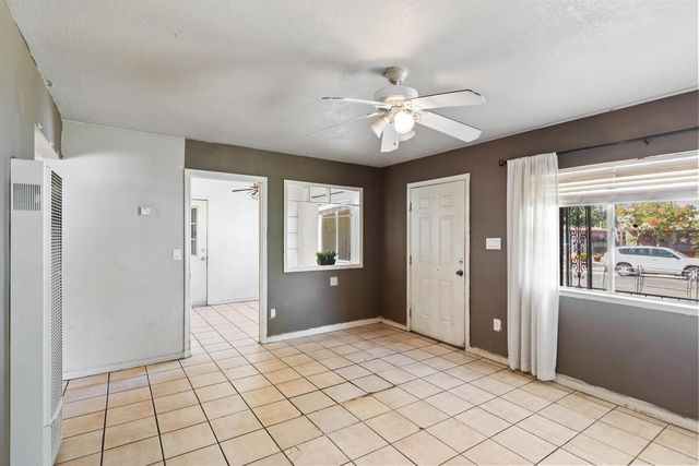 332 Kolher St, Stockton, CA 95206