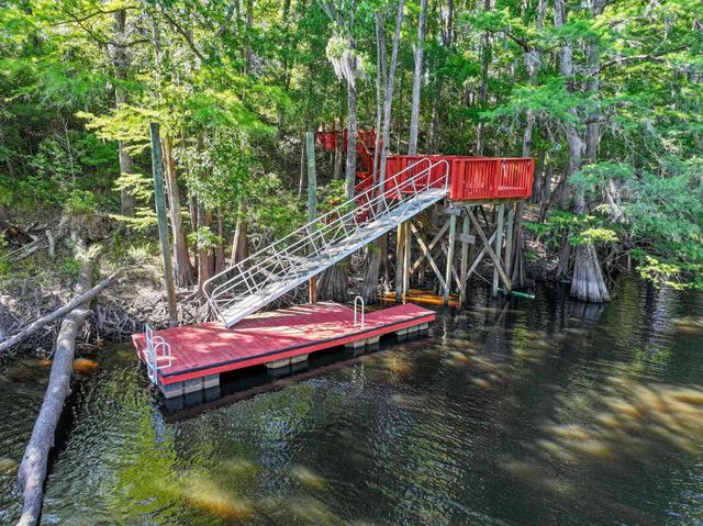 899 Shaftesbury Ln., Conway, SC 29526