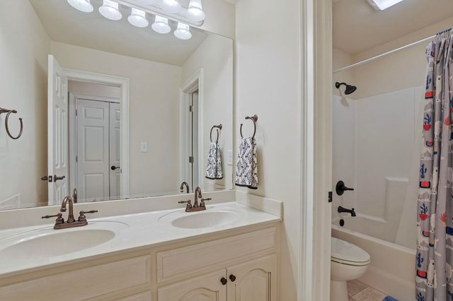 899 Shaftesbury Ln., Conway, SC 29526