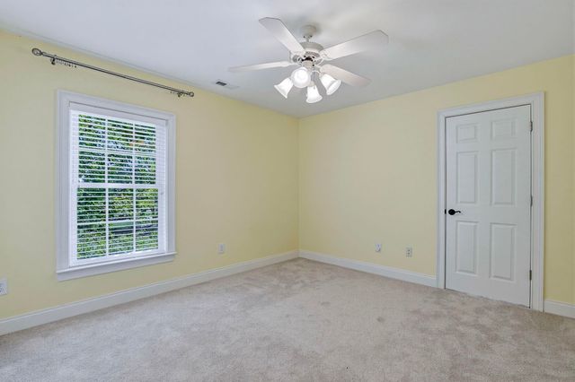 899 Shaftesbury Ln., Conway, SC 29526