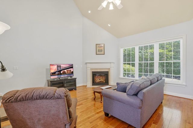 899 Shaftesbury Ln., Conway, SC 29526